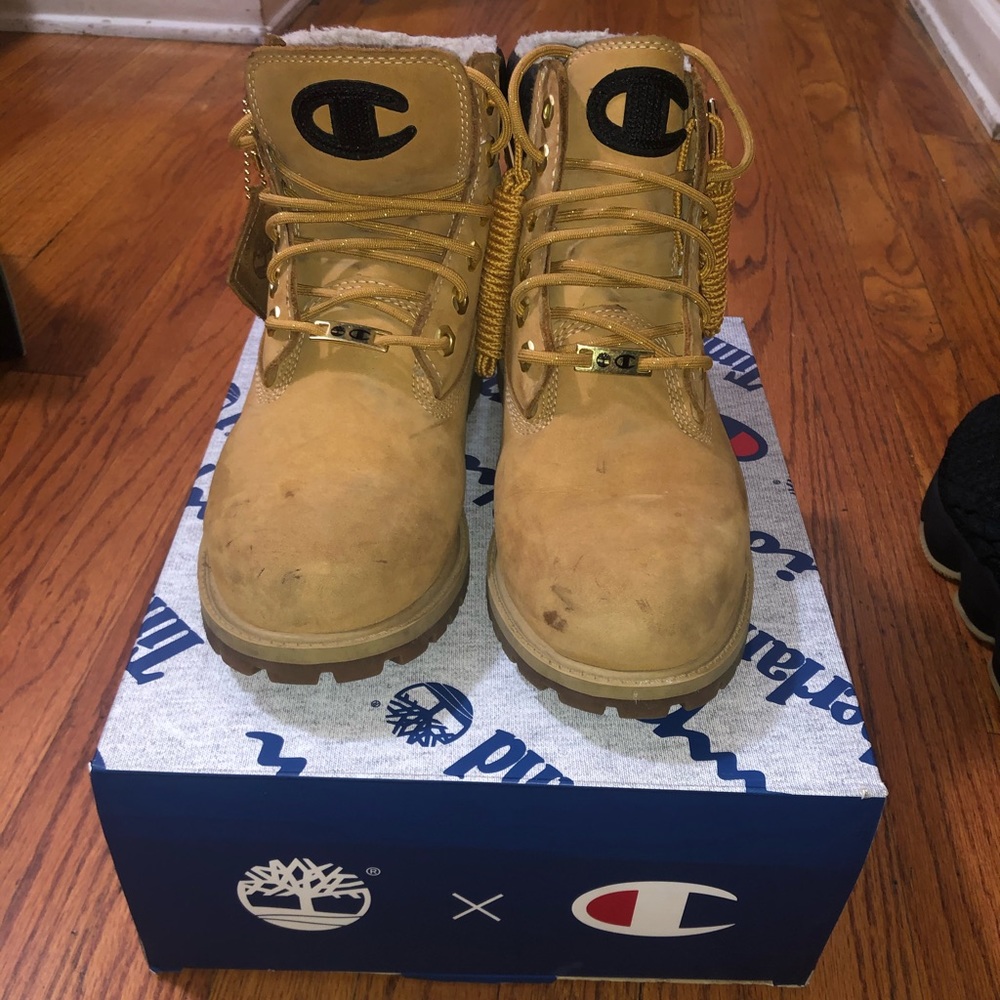TIMBERLAND x CHAMPION